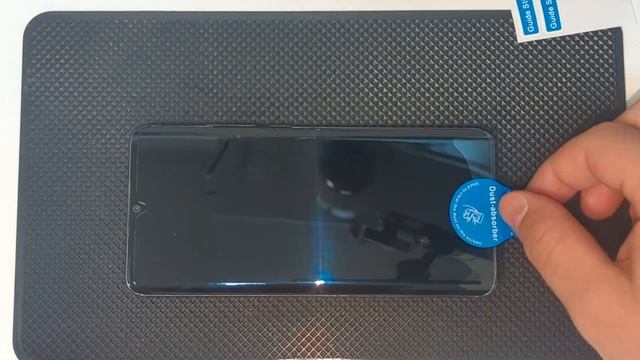 UV Glass видео-инструкция по установке защитного стекла смотреть онлайн