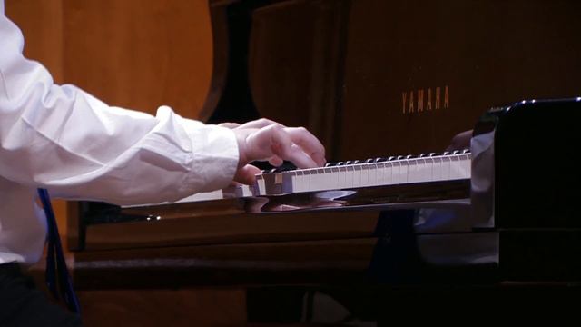 Тихая ночь - Песня - Влаев Рома смотреть онлайн