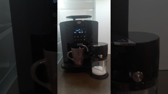 Кофемашина krups EA819N10 смотреть онлайн