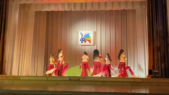 Группа «Амарэн» Якутск ,танец живота ,восточные танцы «Великолепный век» рук-ль пост.Диана Лобанова смотреть онлайн