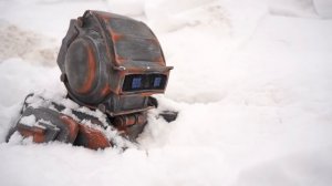 Робот против Виа! Кто последний выберется из сугроба - получит 1000$