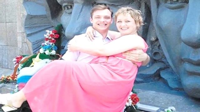 ? супруг МЛАДШЕ на 15 лет»: как СЛОЖИЛАСЬ жизнь МАТЕРИ 11-ти детей, которая вышла ЗАМУЖ за молодого смотреть онлайн