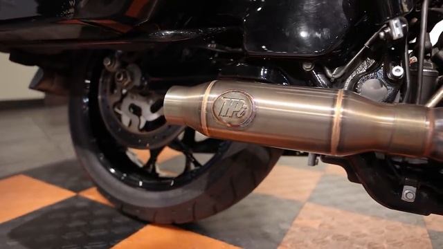 Eric's 2020 Road Glide Special смотреть онлайн