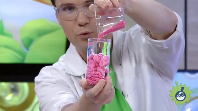 Как готовят гидрофобный песок, и что с ним можно делать (опыты для детей) смотреть онлайн