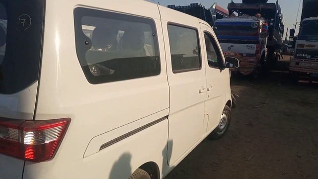 CHANGAN Karwaan Van in Godam and M9 Pickup ! Abid Rehmani смотреть онлайн