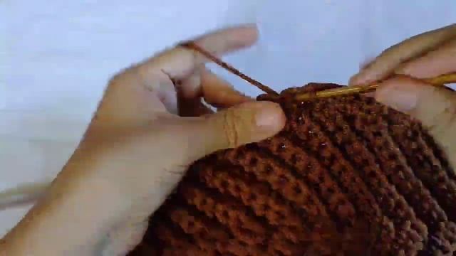 Cute and simple crochet phone case/crochet phone bag смотреть онлайн