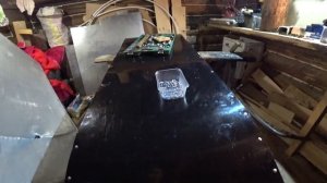 Жизнь в Деревне. Что купил в магазине? Сделал днище на сани из ПНД листа.