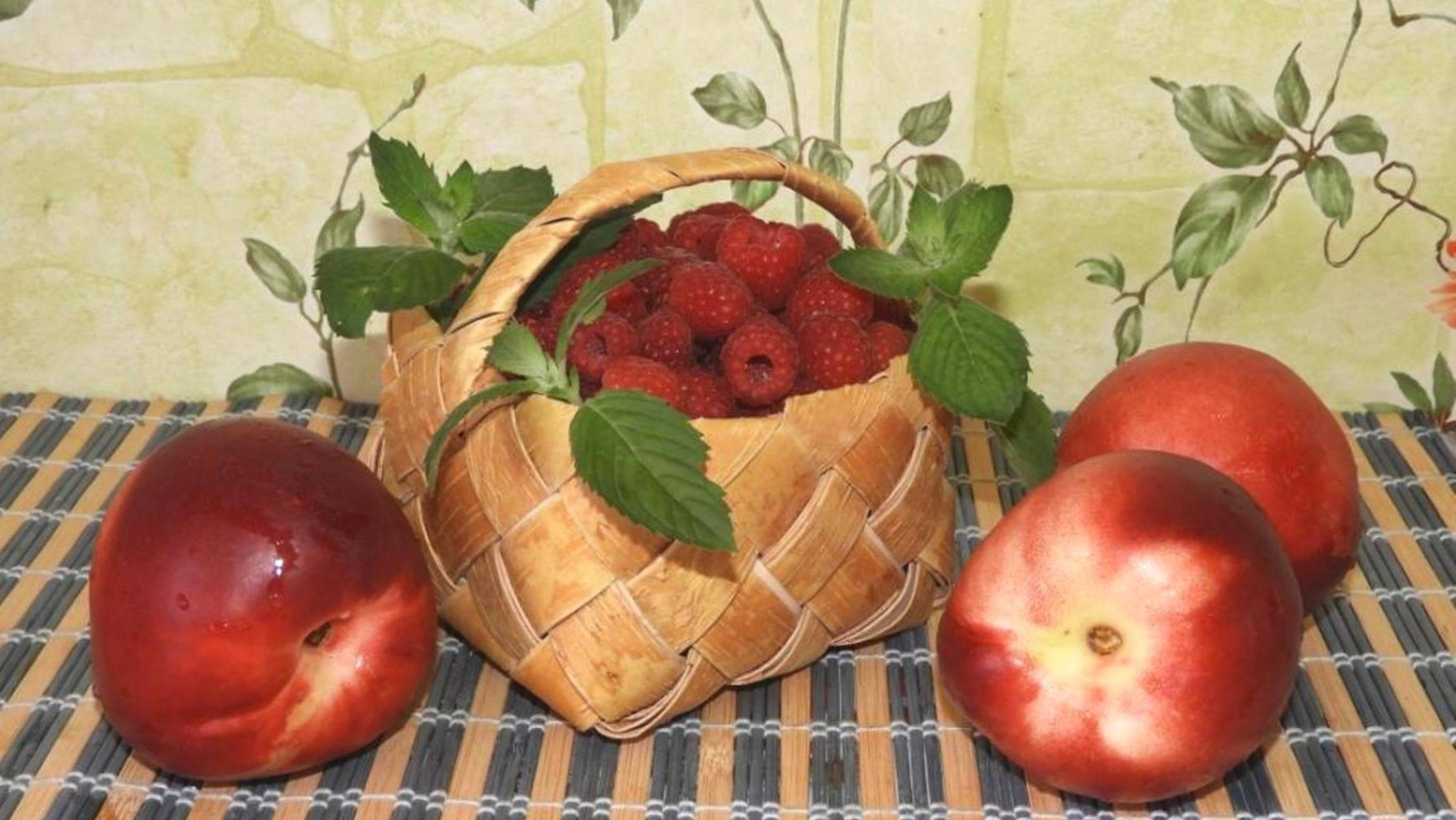 КОРЗИНА С КОСЫМ ПЛЕТЕНИЕМ ИЗ БЕРЕСТЫ / Basket of Birch Bark смотреть онлайн