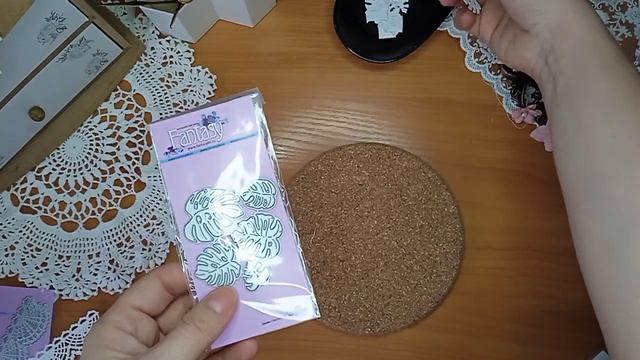 Обзор посылочки от СкрапманииЧасть 1. Ножи и штампы. смотреть онлайн