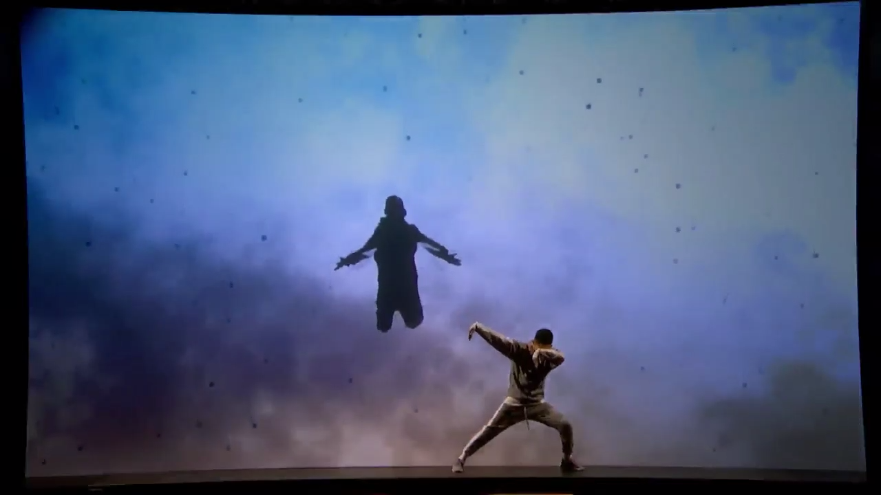 Танец с проекцией смотреть онлайн