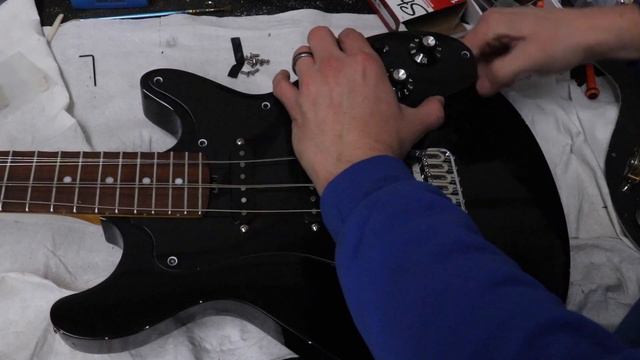 Porter Guitars Khrosis Pickguard Swap Demo 9T and Anthem Pickups смотреть онлайн