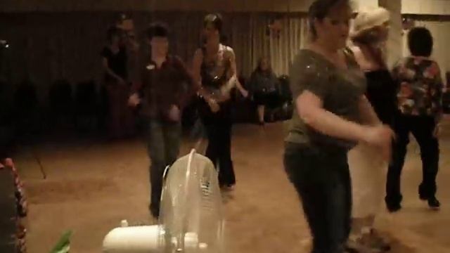 Tango Cha line dance Jo Thompson dancing смотреть онлайн