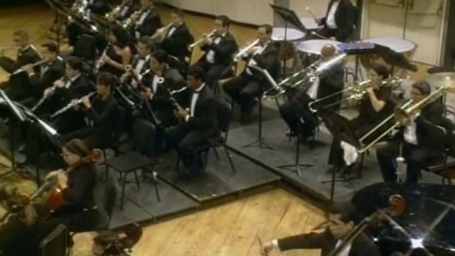 Lalo. Cello Concerto. 1mov. Cello: William Molina Cestari. Cond: Gustavo Dudamel смотреть онлайн