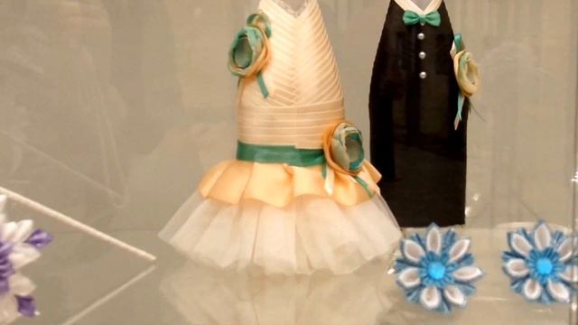 Выставка мастеров "Хочешь? Подари!" в Подольском выст. зале с 10.12.2015 по 10.01.2016 смотреть онлайн