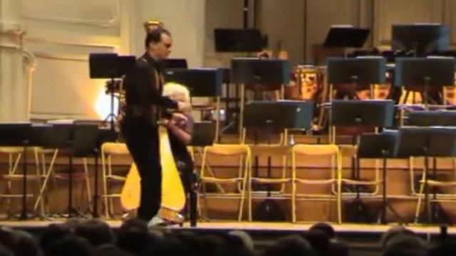 Presto - Mateo Albeniz Marielle Nordmann et Fabien Ruiz (harpe et claquettes) смотреть онлайн