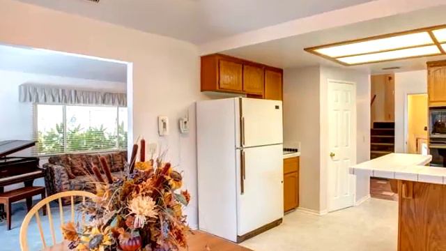 Fallbrook, San Diego Homes for Sale, 960 El Caminito Road, Fallbook, Ca 92028 - Debbie Sorensen смотреть онлайн