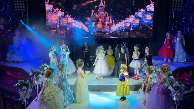 "Принц и Принцессы Диснея - 2019", посвящение (2) смотреть онлайн