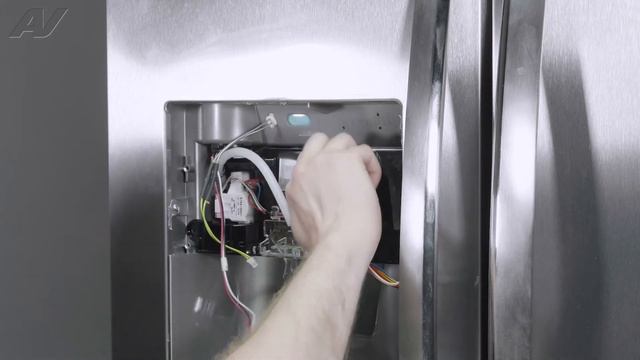 Refrigerator Repair - Will Not Dispense Water - Dispenser Assembly смотреть онлайн