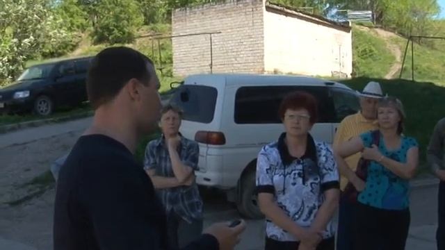 Ремонт дороги Строителей 42, 44 смотреть онлайн