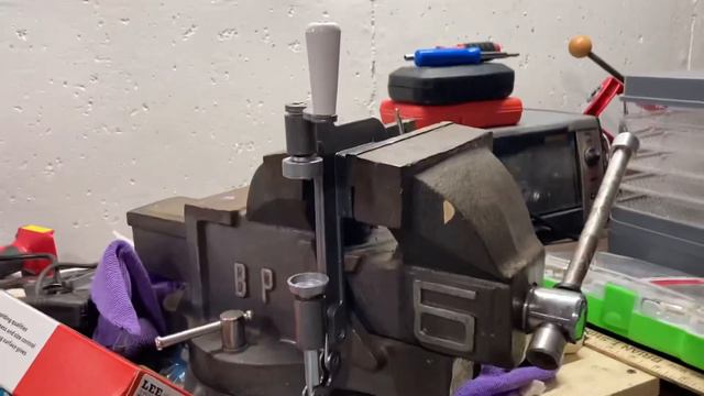 Lee 12 Gauge 7/8 Oz Slug смотреть онлайн