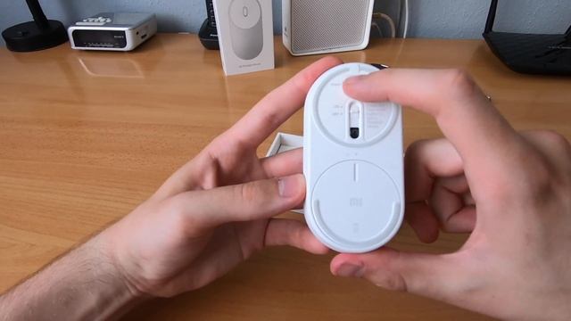 Mi Portable Mouse - Unboxing смотреть онлайн