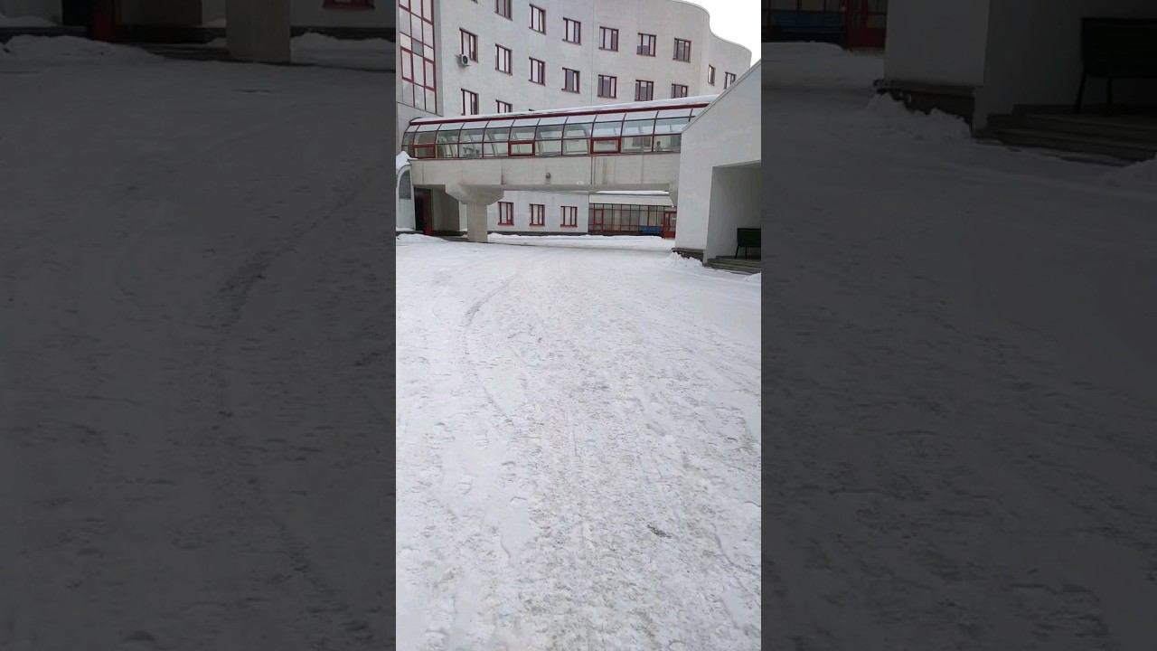 Затопило операционную в центре глазной и пластической хирургии им. Мулдашева. Ждём решения. смотреть онлайн