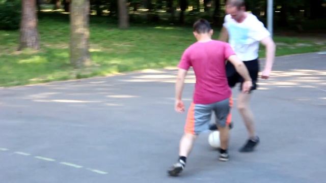 КАК 100% ЗАБИТЬ ГОЛ. ФУТБОЛЬНЫЕ ЛАЙФХАКИ #6 смотреть онлайн