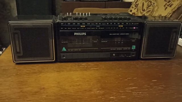 Ретро магнитола PHILIPS D8269 1987 года смотреть онлайн