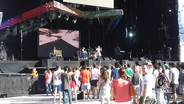 Little Boots - New In Town [HD - Personal Fest 2012] смотреть онлайн