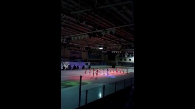И ни куда-нибудь, а на игру с Динамо (два спортсмена) смотреть онлайн