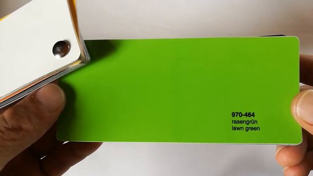 ORACAL® Lawn green 970-464 смотреть онлайн