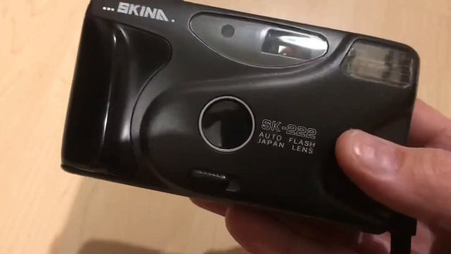 Skina SK-222 vintage 35 mm film photo camera смотреть онлайн