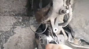 Замена ступичного подшипника на парковке своими руками, Toyota Avensis