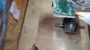 Разборка и дефектовка советского редуктора от мотоблока СССР (Made in USSR) для двигателей 2СД.avi