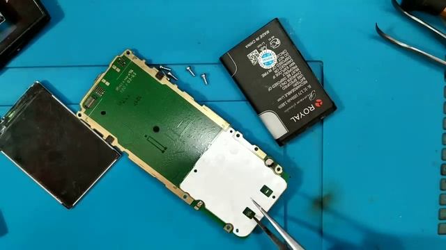 Servis HP Rongsokan Nokia X2 02 Blank hitam//getar saja смотреть онлайн