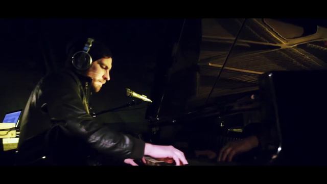 Andrew StetS pres. ZEFEAR - Home [Official Video] смотреть онлайн