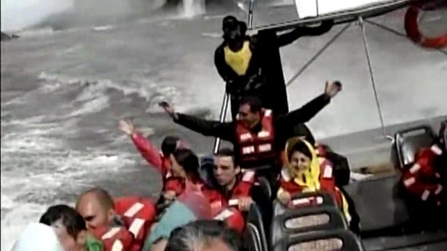 Bajo los Saltos de las Cataratas del Iguazu - Declarada Maravilla de la Naturaleza del Mundo смотреть онлайн