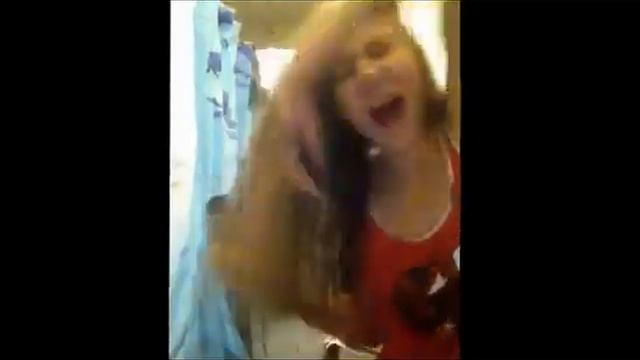 Мокрая Девочка смотреть онлайн