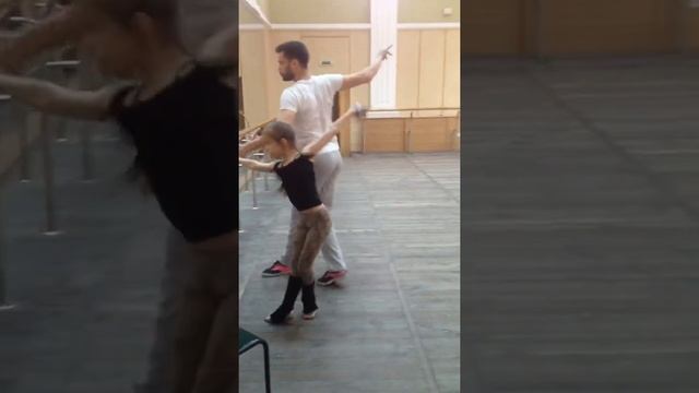 Мурзин Павел и Мусийко Даниэлла! Ча ча ча и хип хоп! Шоу номер смотреть онлайн