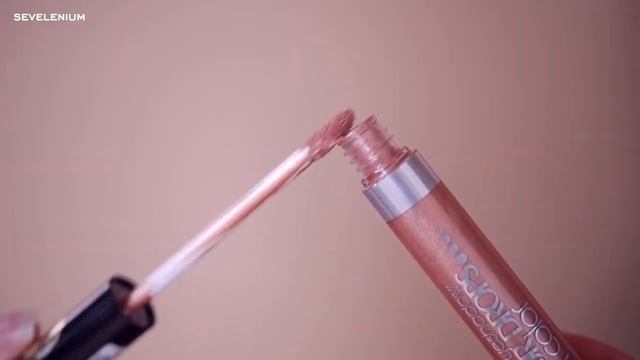 Кремовые тени COLOR DROPS смотреть онлайн