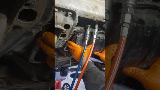 Замена масла в АКПП Toyota Avensis Aisin U241e смотреть онлайн