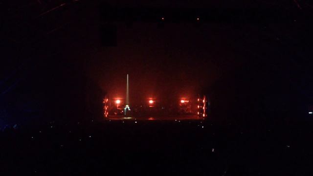Massive Attack, Paradise Circus 14/02/16 Padova ft. Martina Topley Bird смотреть онлайн