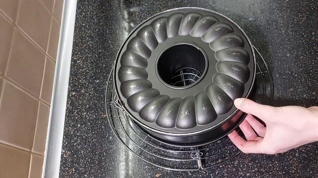 Мега шоколадный кекс с шоколадной помадкой!?