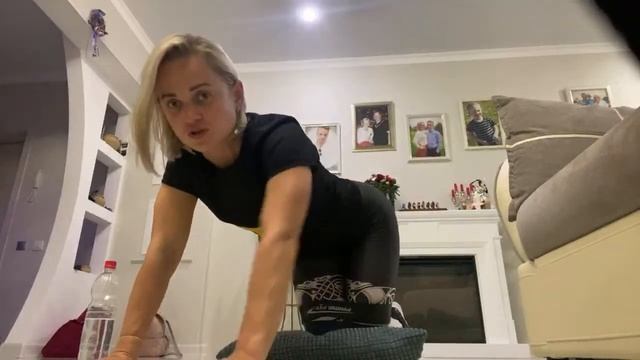 Интенсивная тренировка на ягодицы с фитнес-тренером команды Prime Kraft - Александрой Фатиной смотреть онлайн