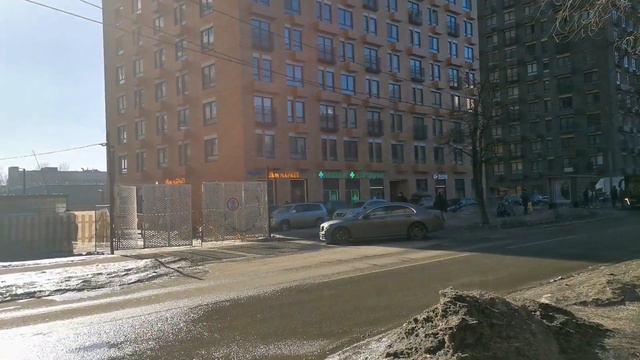 Реальная Москва. Стоматология. Реновация. Новостройки. #moscow #russian #реальнаяжизнь смотреть онлайн