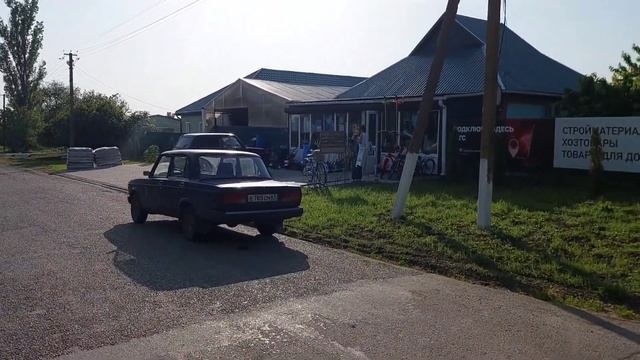 Дом на Юге. Сельский магазин. Вторая жизнь старым бочкам. Шпалеры для томатов. смотреть онлайн