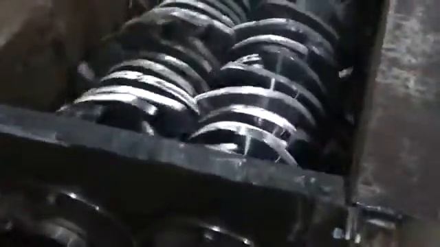 Шредер двухвальный резиновая крошка смотреть онлайн