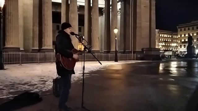 УЛИЧНЫЕ МУЗЫКАНТЫ ПИТЕРА,16.11.23. АНДРЕЙ смотреть онлайн