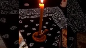 Очищение карт Таро огнем свечи