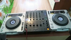 Курсы диджеев DJ онлайн. Урок 1. Основы диджеинга. Микшерный пульт. CD деки